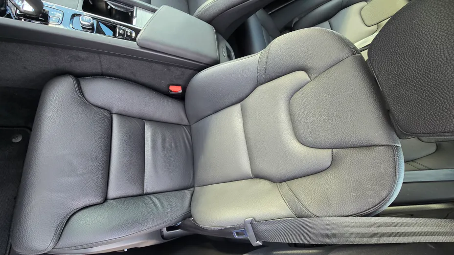 VOLVO XC60 XC60 B5 B AWD Core aut