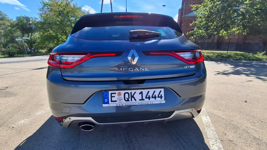 RENAULT Megane -