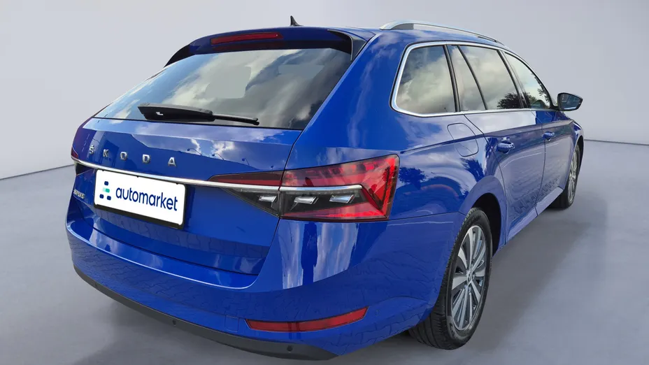 SKODA Superb Superb 2.0 TDI SCR Style DSG