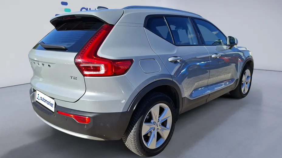 VOLVO XC40 XC40 T2 Core aut