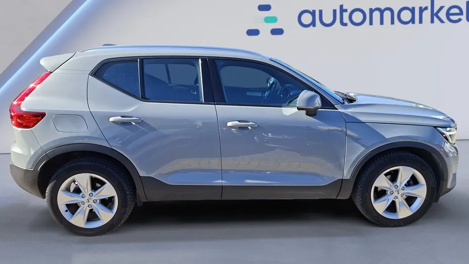 VOLVO XC40 XC40 T2 Core aut