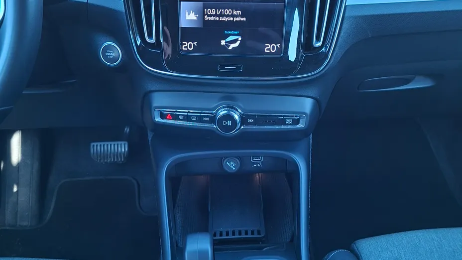 VOLVO XC40 XC40 T2 Core aut