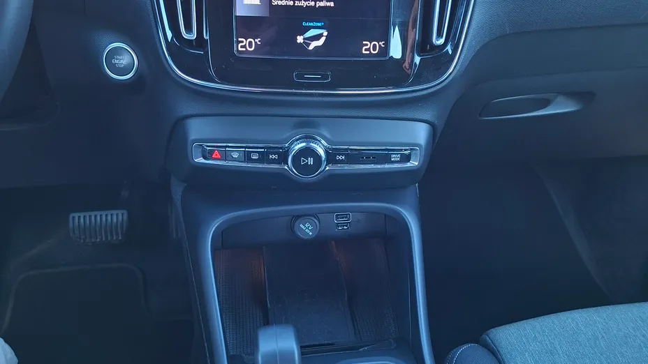 VOLVO XC40 XC40 T2 Core aut