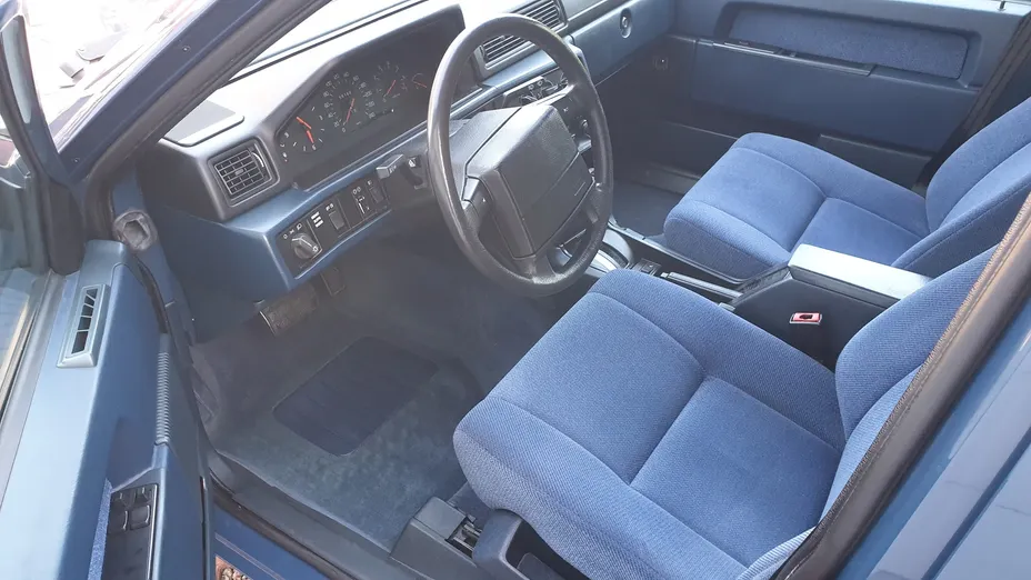 VOLVO 940 940 2.3 GLE Aut.
