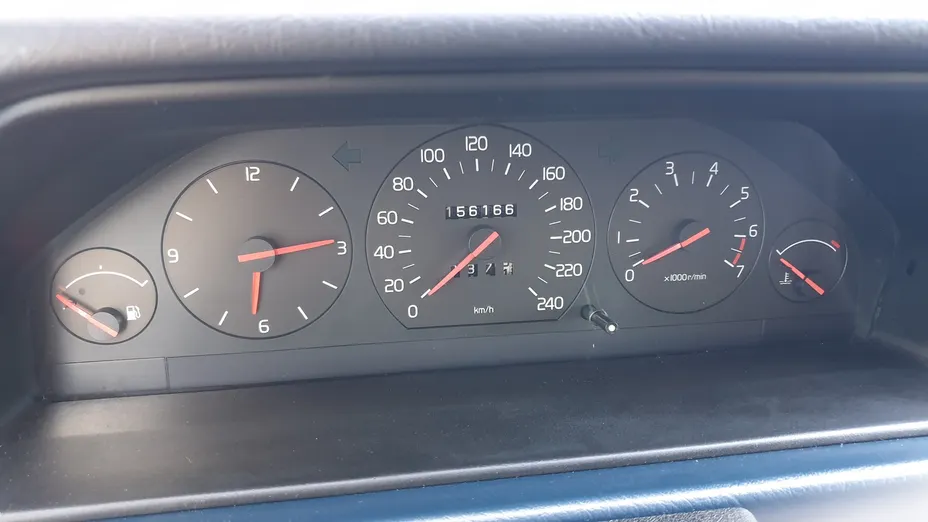 VOLVO 940 940 2.3 GLE Aut.