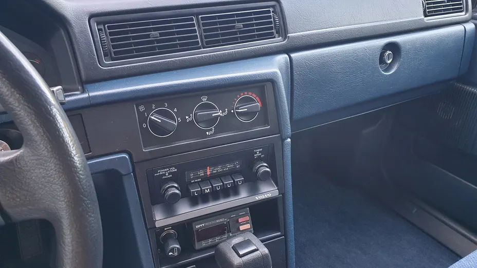 VOLVO 940 940 2.3 GLE Aut.