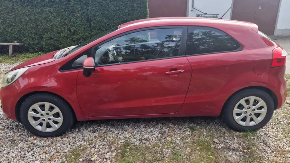 KIA Rio -