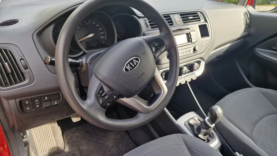 KIA Rio -