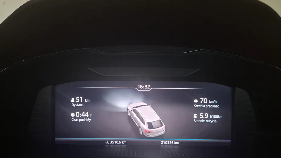 SKODA Superb Superb 2.0 TDI L&K DSG7