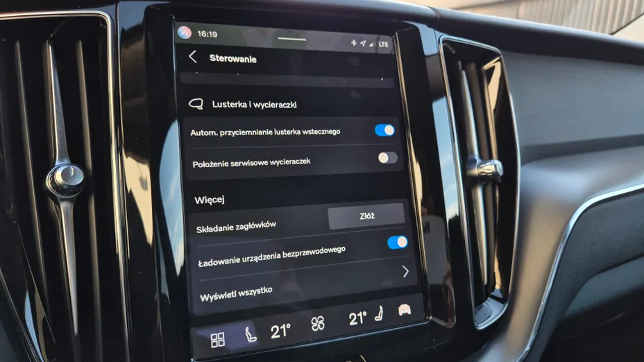 VOLVO XC60 XC60 T6 Plug-In Hybrid AWD Core aut