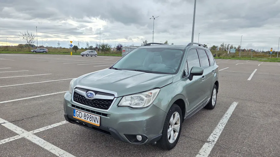 SUBARU Forester -