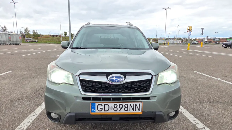 SUBARU Forester -
