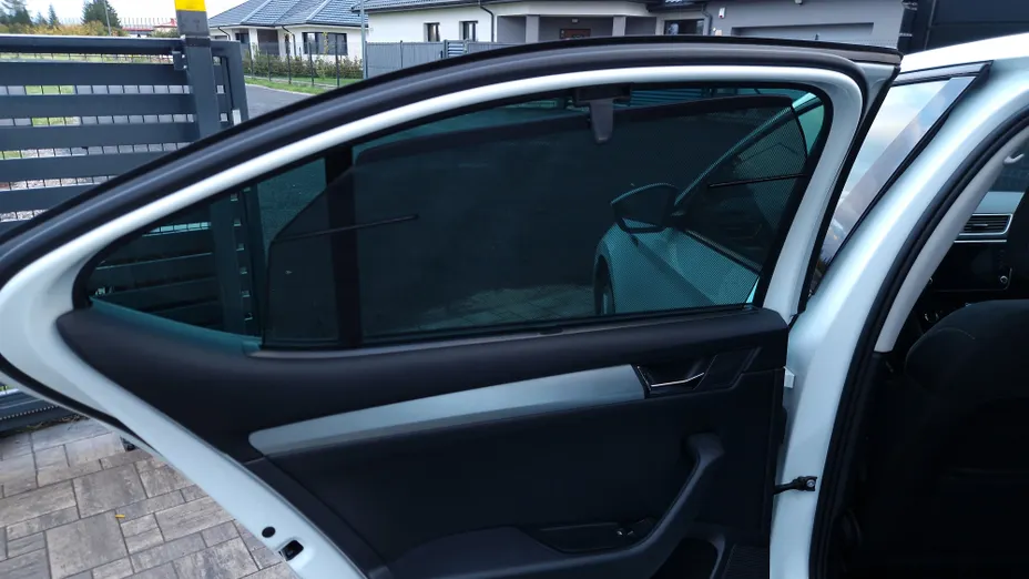 SKODA Superb -