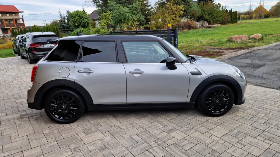MINI Cooper -