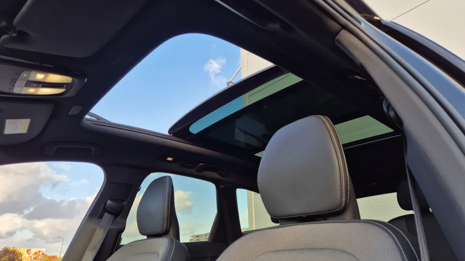 VOLVO XC60 XC60 T6 Plug-In Hybrid AWD Plus Bright aut