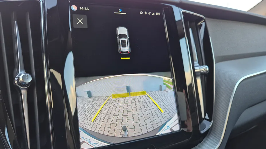VOLVO XC60 XC60 T6 Plug-In Hybrid AWD Plus Bright aut