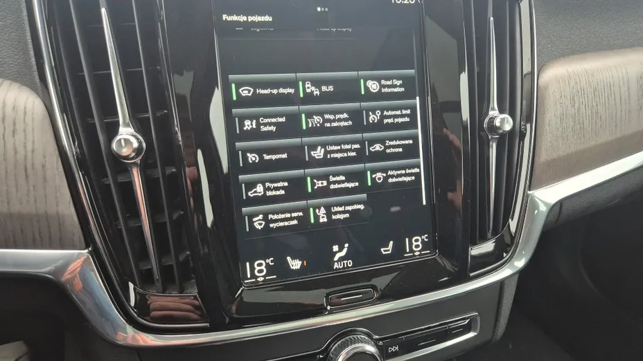VOLVO V90 V90 D5 SCR AWD Momentum Pro aut