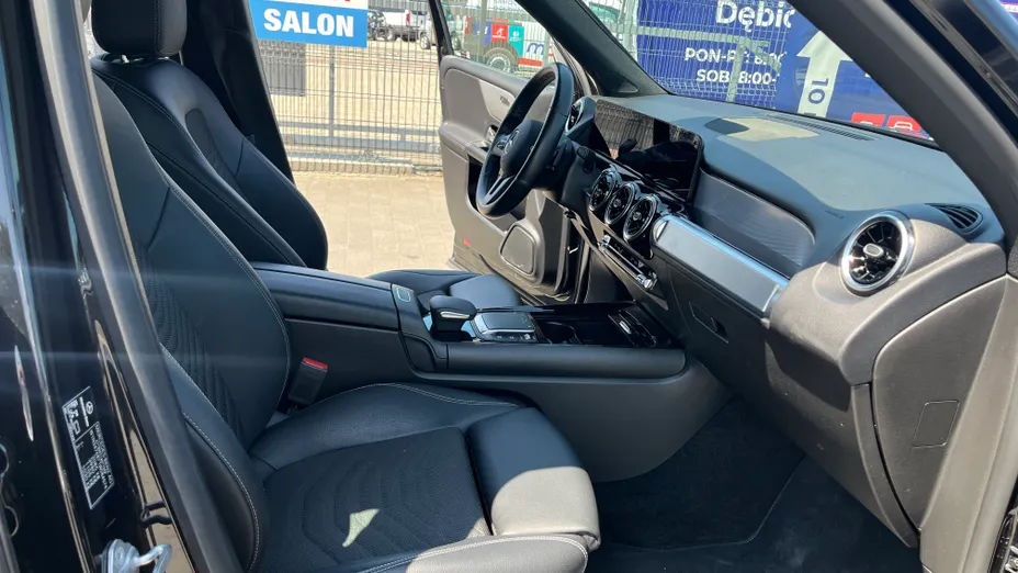 MERCEDES-BENZ GLB GLB 200 7G-DCT