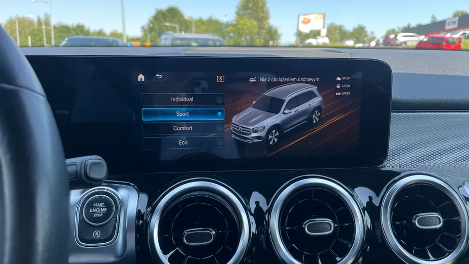 MERCEDES-BENZ GLB GLB 200 7G-DCT