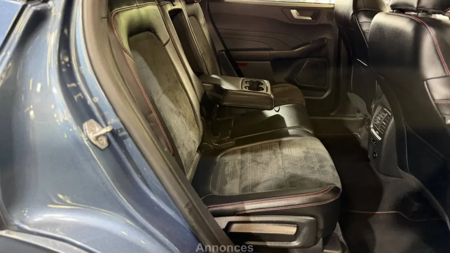 FORD Kuga -