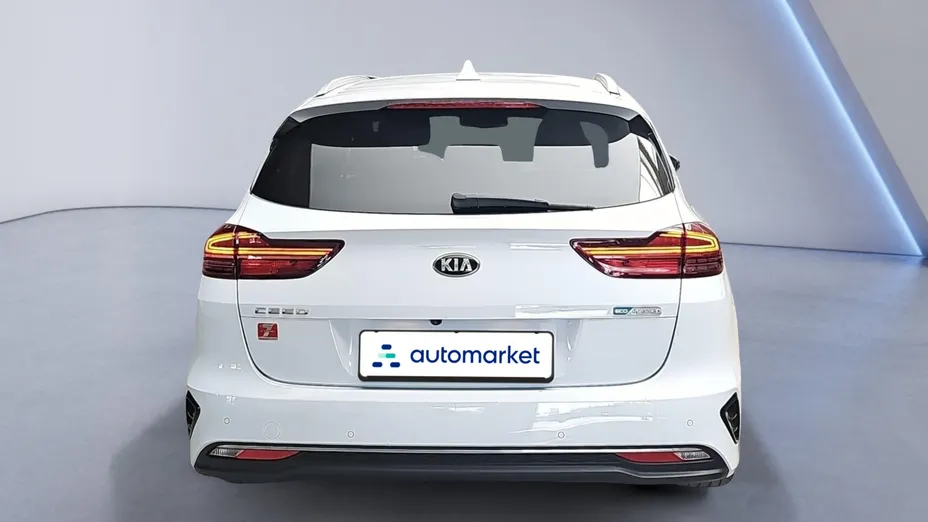 KIA Cee'd Ceed 1.6 CRDi SCR L