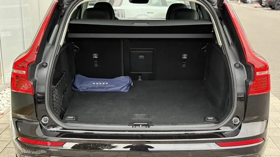 VOLVO XC60 XC60 B4 B Core aut