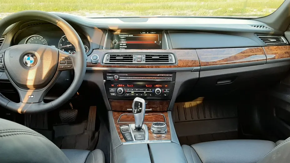 BMW Seria 7 750d xDrive