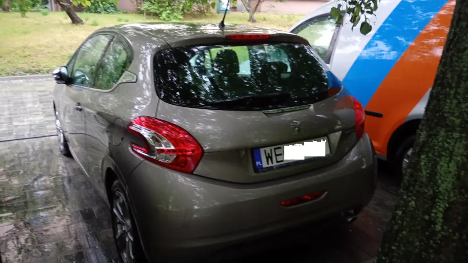 PEUGEOT 208 208 1.2 mHEV Allure