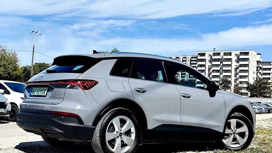 AUDI Q4 Q4 e-tron 40 77kWh
