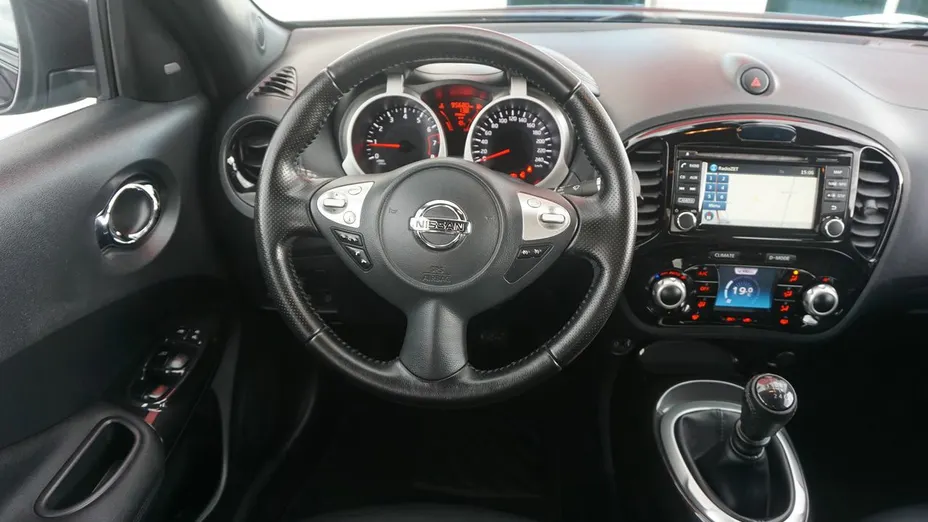NISSAN Juke -