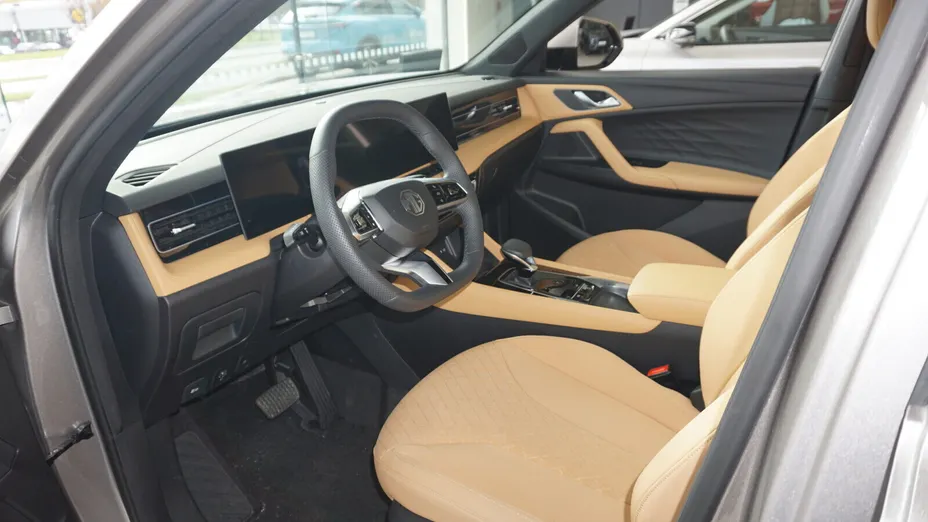 MG HS HS 1.5 T-GDI Excite DCT