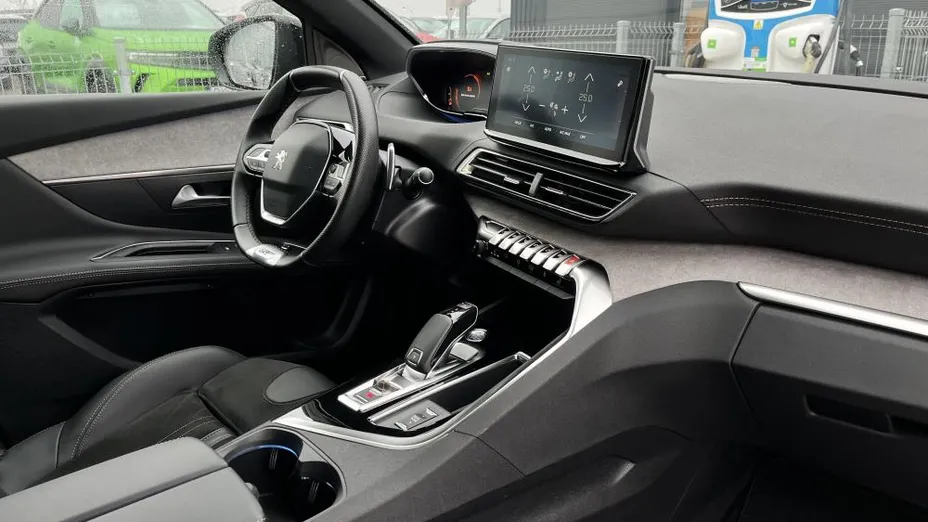 PEUGEOT 3008 3008 1.5 BlueHDi GT Pack S&S EAT8