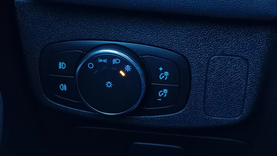 FORD Focus Focus 2.0 EcoBlue ST-Line aut