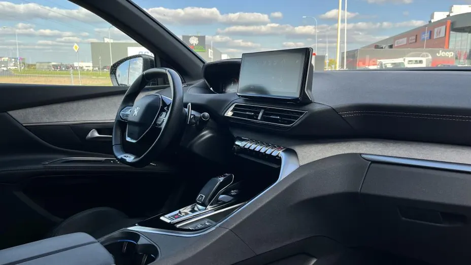 PEUGEOT 5008 5008 1.6 PureTech GT S&S EAT8
