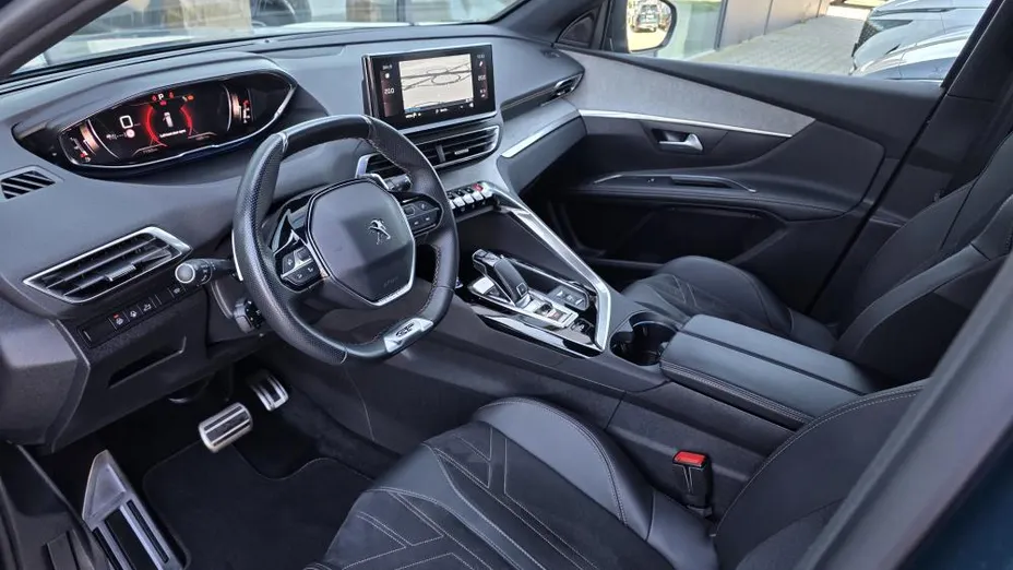 PEUGEOT 5008 5008 1.6 PureTech GT S&S EAT8