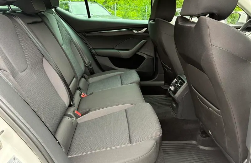 SKODA Octavia Octavia 1.5 TSI Selection