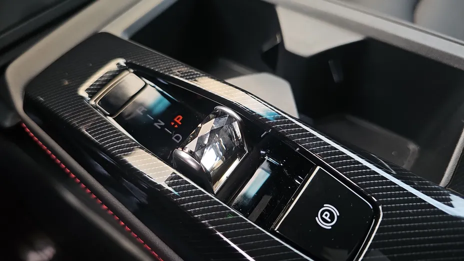 KGM / SSANGYONG Actyon Actyon 1.5 T-GDI Wild 4WD aut