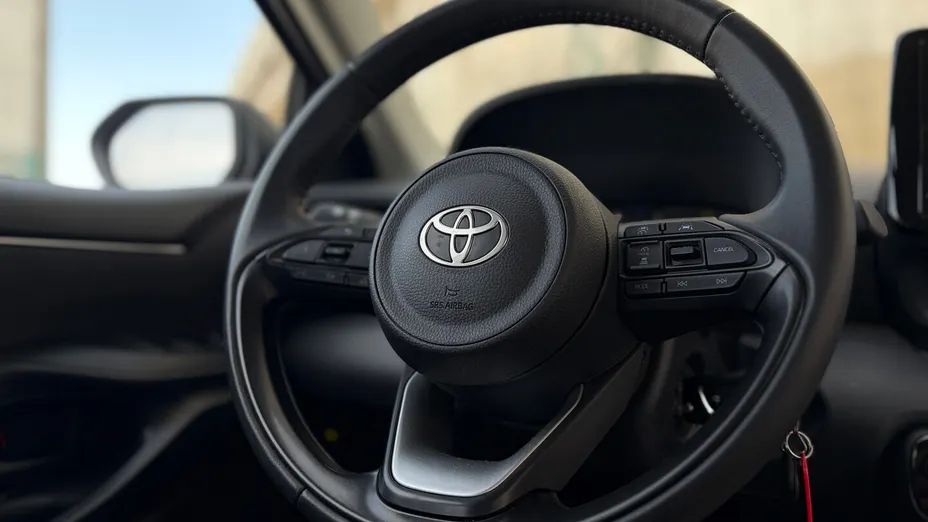 TOYOTA Yaris Yaris Hybrid 1.5 Comfort