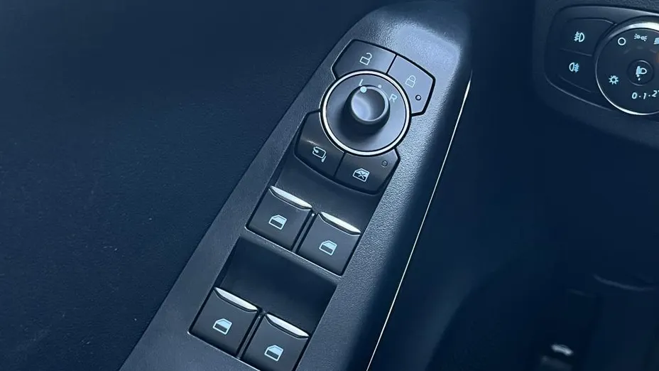 FORD Puma Puma 1.0 EcoBoost mHEV Titanium