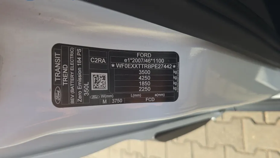 FORD Transit E-Transit 350 L3H2 RWD Trend