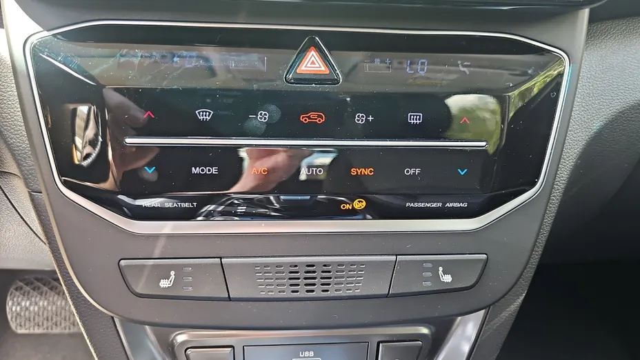 KGM / SSANGYONG Tivoli Tivoli 1.5 T-GDI Adventure aut Nowy
