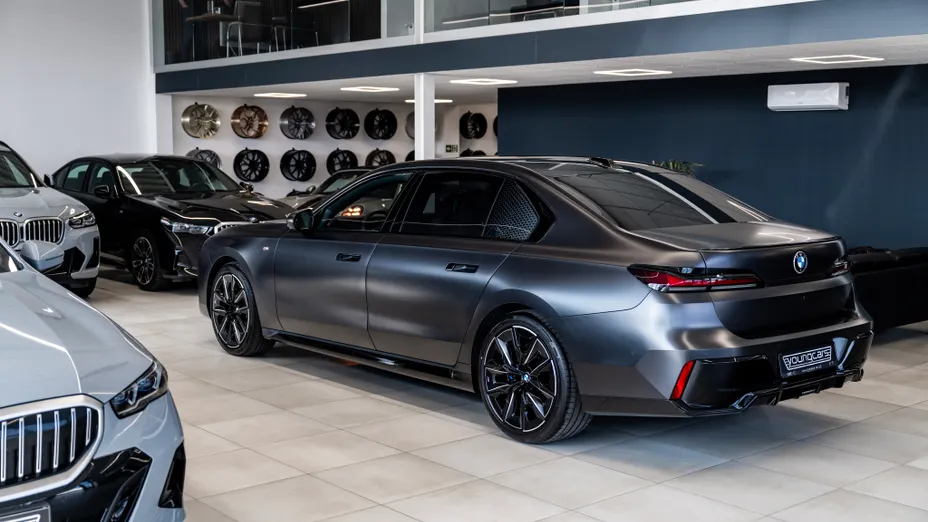 BMW Seria 7 740d xDrive mHEV M Sport sport-aut