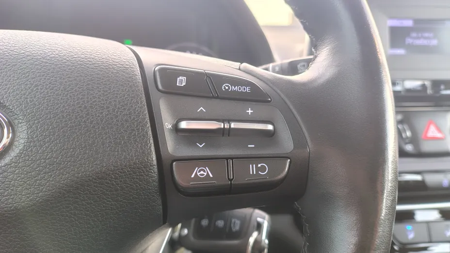 HYUNDAI i30 i30 1.5 DPI Classic +