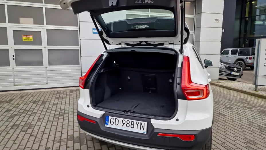 VOLVO XC40 XC40 D3 Momentum aut