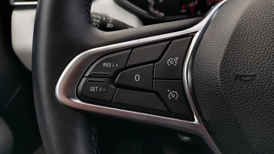 RENAULT Clio Clio 1.0 TCe Techno LPG