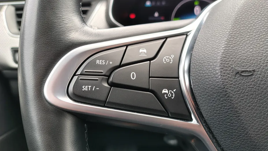 RENAULT Arkana Arkana 1.3 TCe mHEV Intens EDC