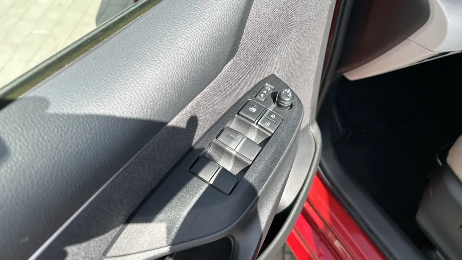 TOYOTA Yaris Yaris Hybrid 1.5 Executive