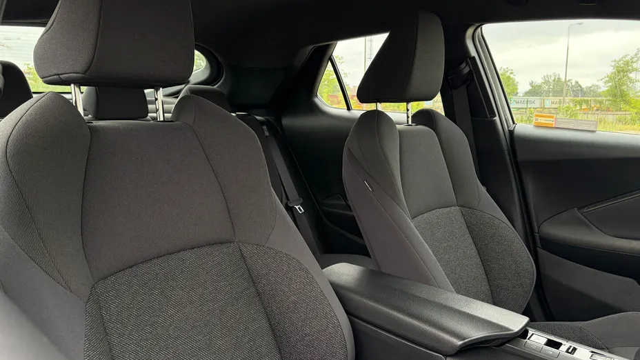 TOYOTA C-HR C-HR 1.8 Hybrid Comfort
