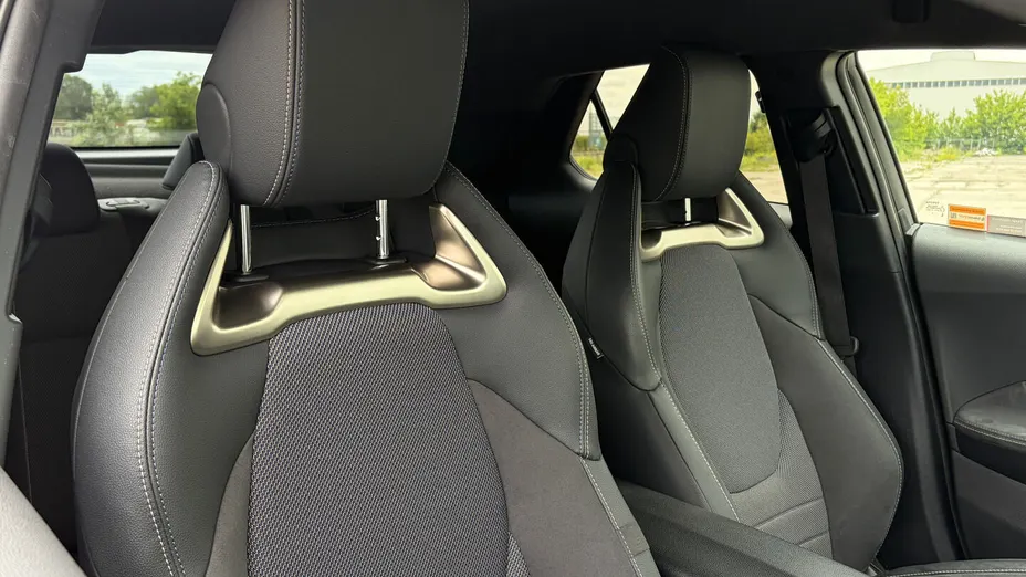TOYOTA C-HR C-HR 1.8 Hybrid Executive