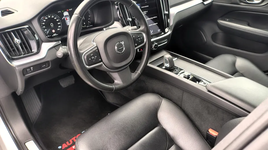 VOLVO V60 V60 B4 D Momentum Pro aut